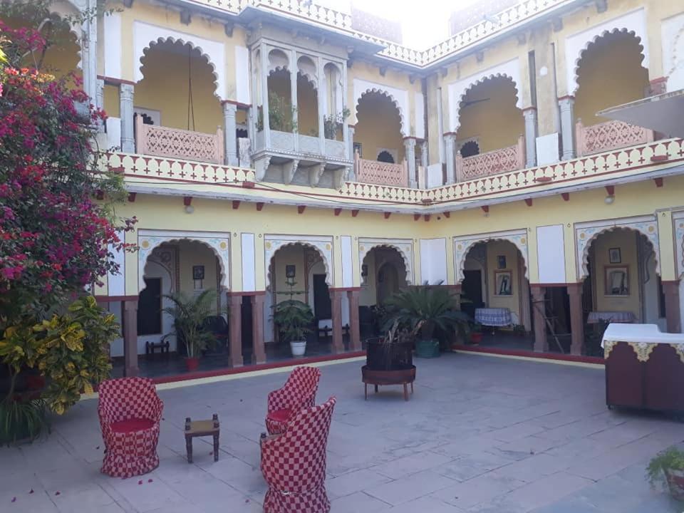 Bassi Fort Palace Chittorgarh Eksteriør bilde