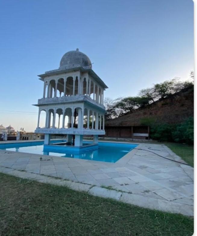 Bassi Fort Palace Chittorgarh Eksteriør bilde