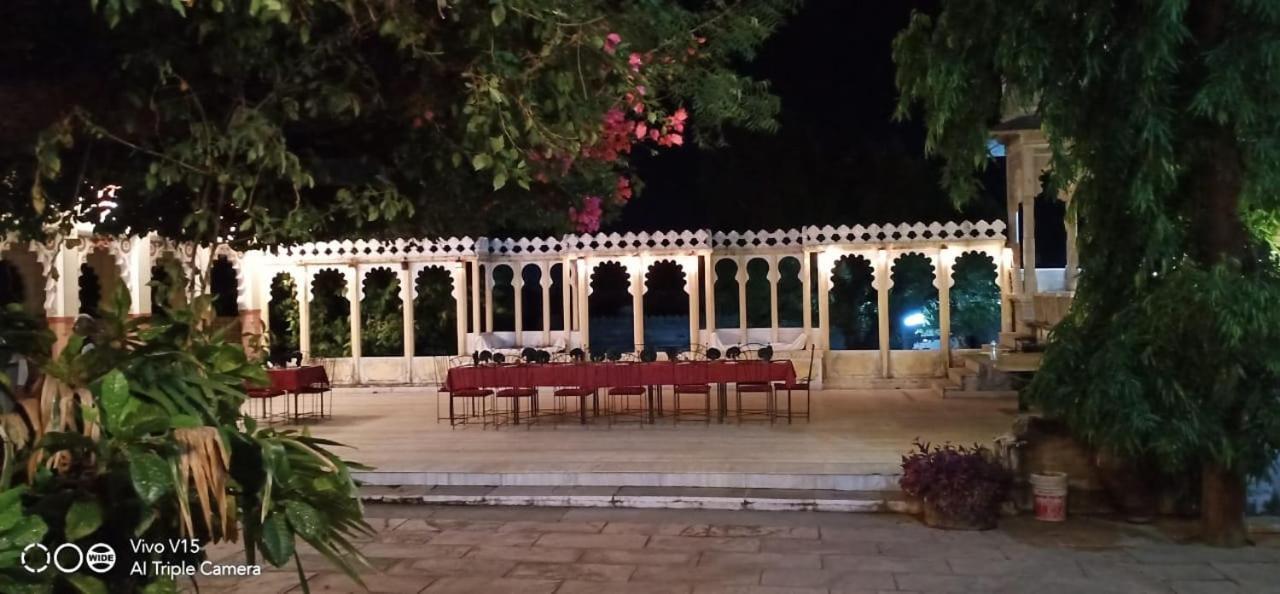 Bassi Fort Palace Chittorgarh Eksteriør bilde